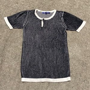 Alpha Perry boys top